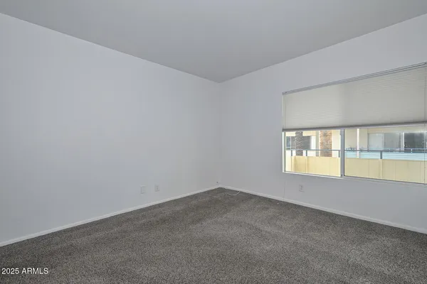 $295,000 | 100 West Maryland Avenue, Unit P2, Phoenix, AZ 85013