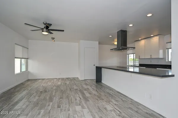 $295,000 | 100 West Maryland Avenue, Unit P2, Phoenix, AZ 85013