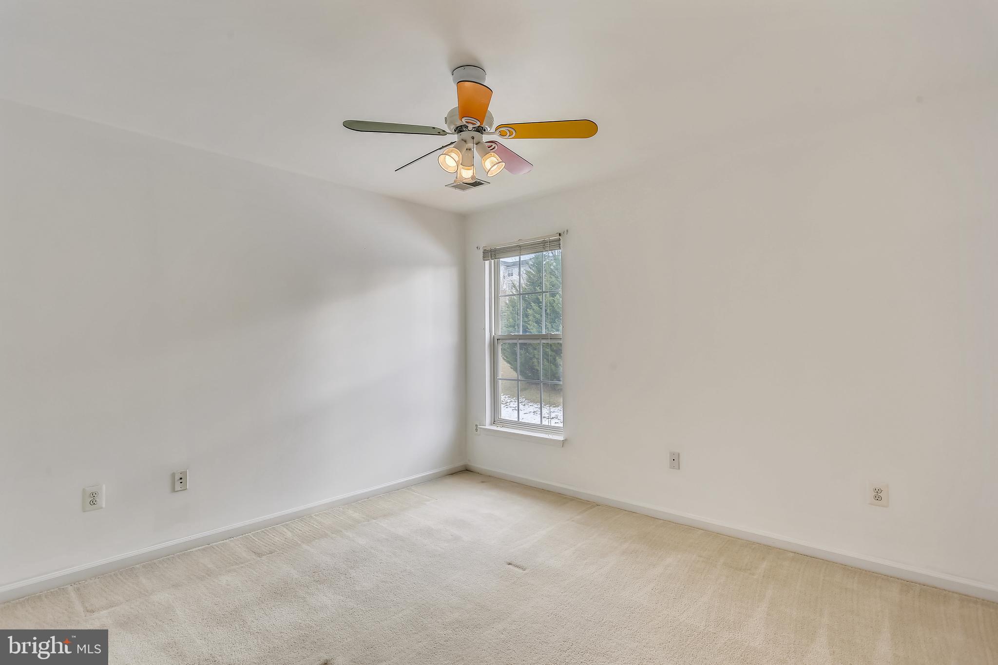 18519 Cornflower Road Boyds, MD 20841 - Photo 20 of 35 Upstairs Bedroom #2