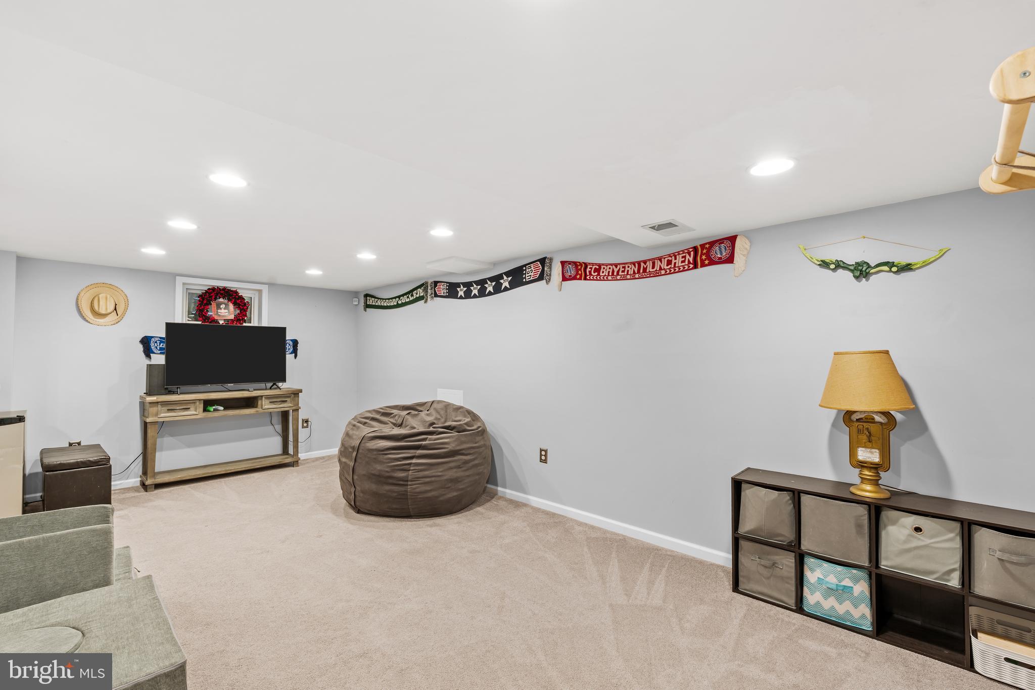 316 Silver Ridge Drive Sterling, VA 20164 - Photo 18 of 29