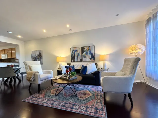 $478,000 | 320 Caldecott Lane, Unit 127, Oakland, CA 94618