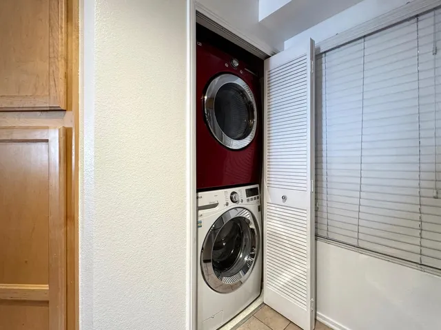 $478,000 | 320 Caldecott Lane, Unit 127, Oakland, CA 94618