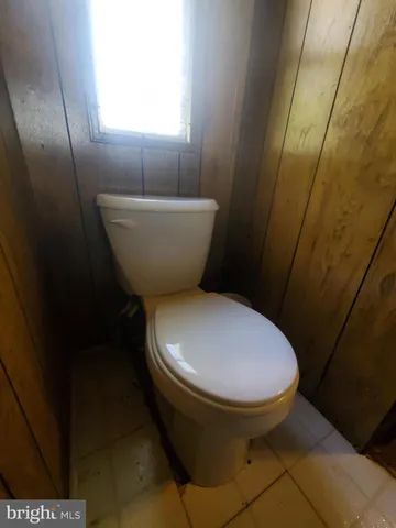 a close up view of washer and dryer