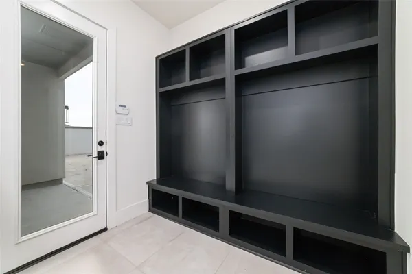 a view of walk in closet