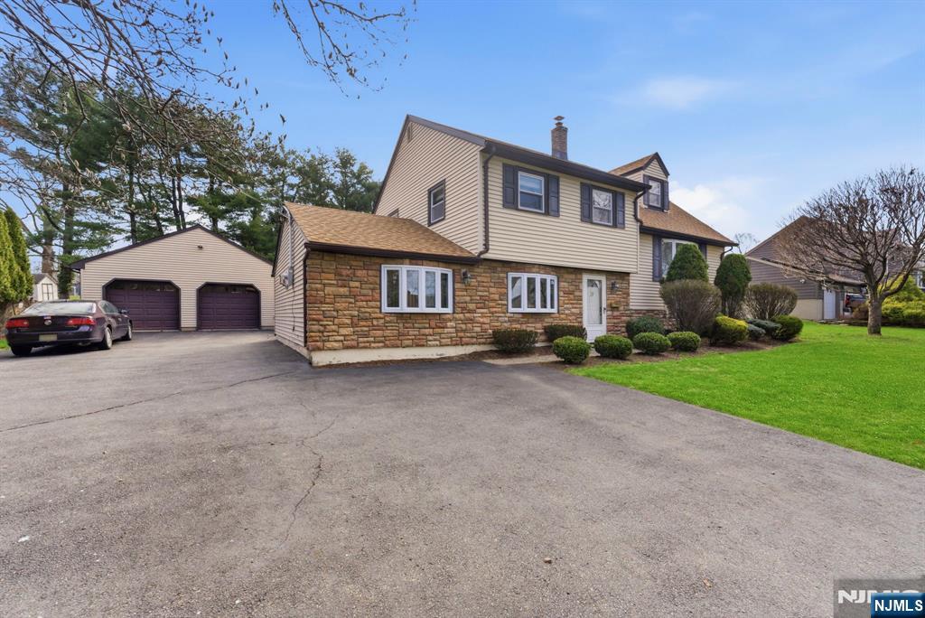 37 Farmingdale Road Wayne, NJ 07470 - Photo 4 of 49