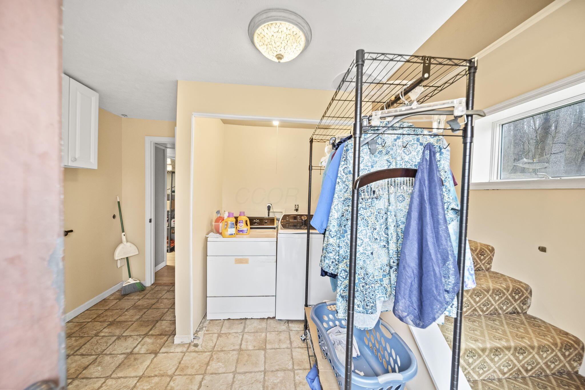 9948 State Rte 682 Athens, OH 45701 - Photo 20 of 33 Laundry room with exterior door