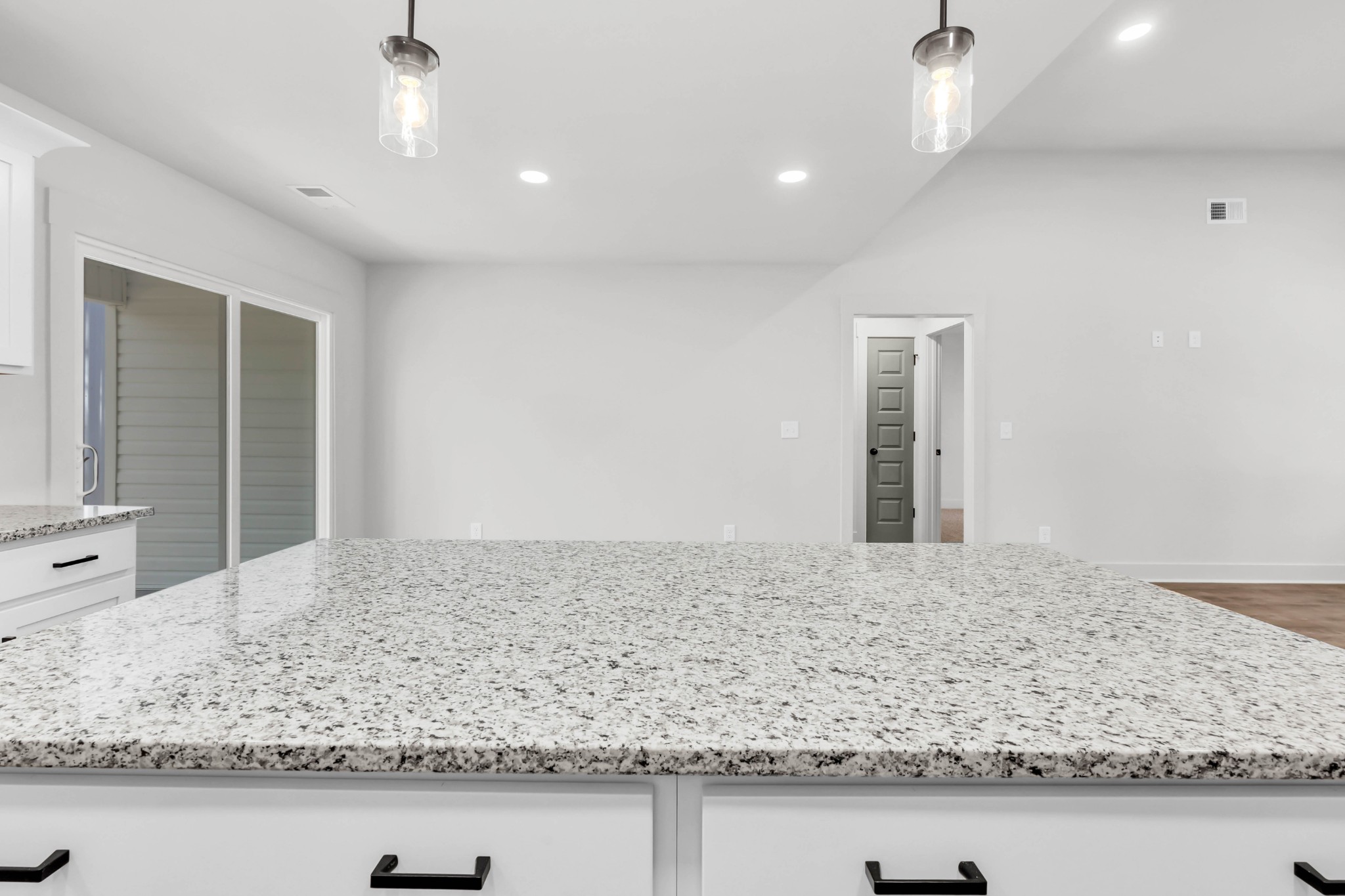 205 Jordan Road Clarksville, TN 37042 - Photo 15 of 35