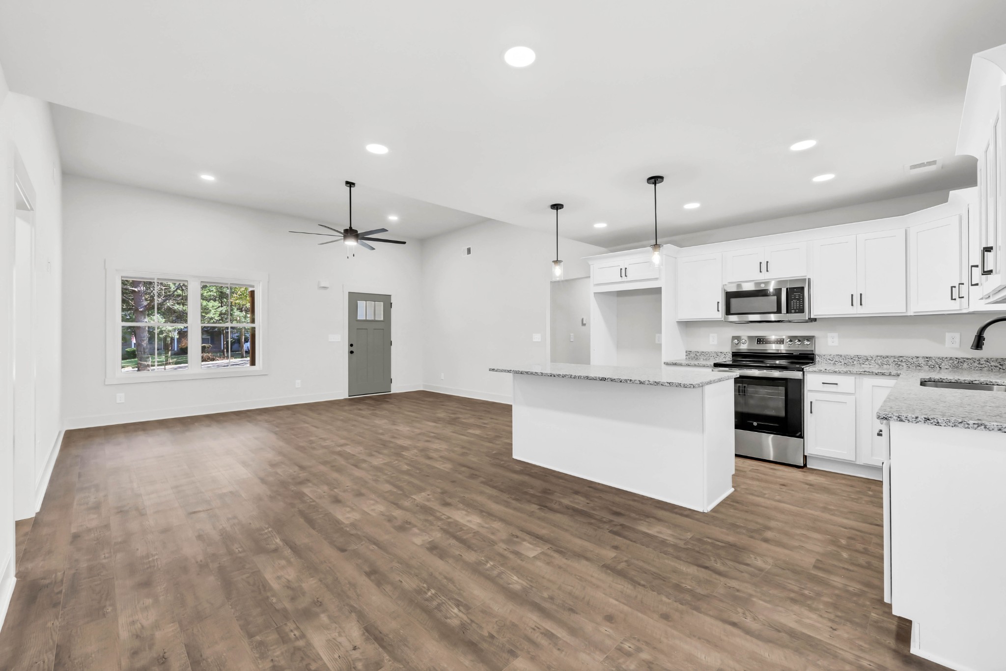 205 Jordan Road Clarksville, TN 37042 - Photo 17 of 35