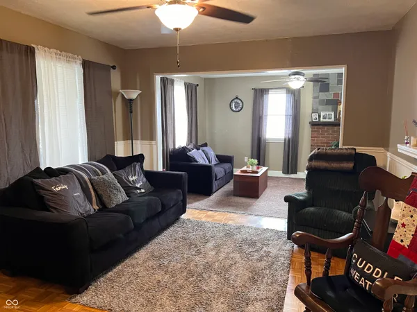 $189,500 | 2 Walden Drive, Gas City, IN 46933