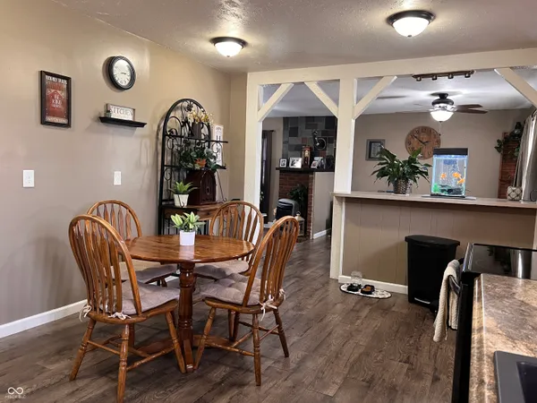 $189,500 | 2 Walden Drive, Gas City, IN 46933