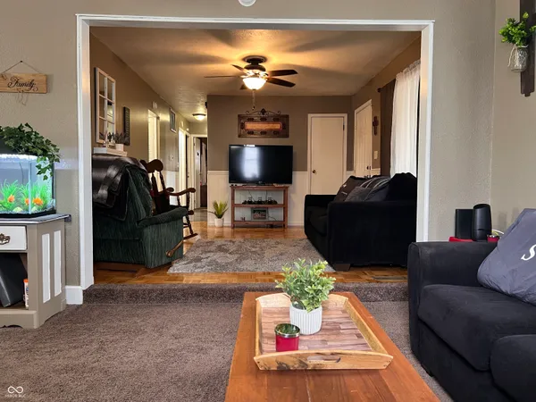 $189,500 | 2 Walden Drive, Gas City, IN 46933