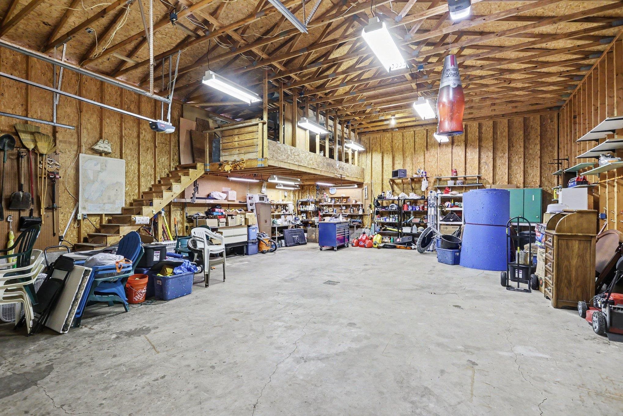 2605 25th Street Bay City, MI 48708 - Photo 24 of 28