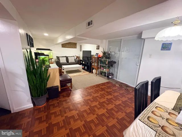 $591,500 | 1910 Lewis Avenue, Rockville, MD 20851