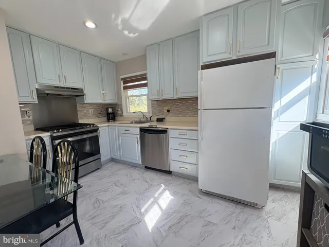 $591,500 | 1910 Lewis Avenue, Rockville, MD 20851