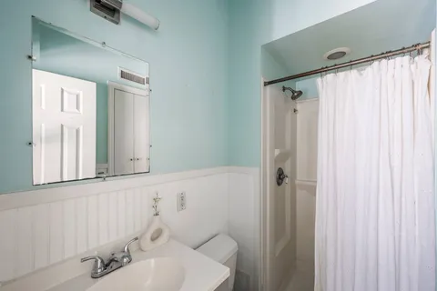 $987,000 | 27 West Side Avenue, East Quogue, NY 11942