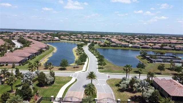 $368,000 | 6740 Willowshire Way, Bradenton, FL 34212