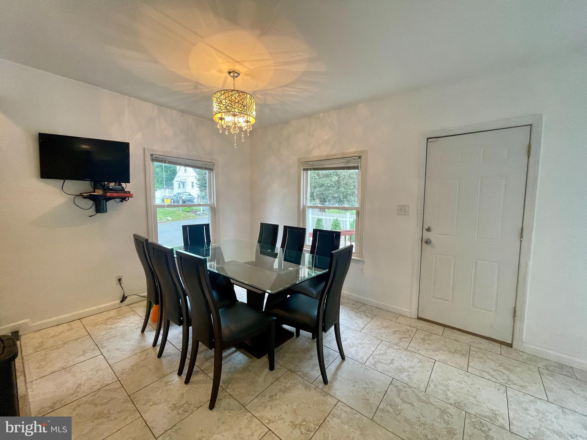 39 Mabel Street Ewing, NJ 08638 - Photo 21 of 33 a view of a dining room with furniture
