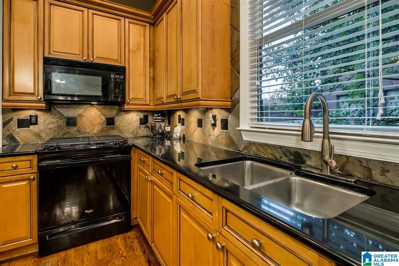1112 Kingswood Road Birmingham, AL 35242 - Photo 17 of 48