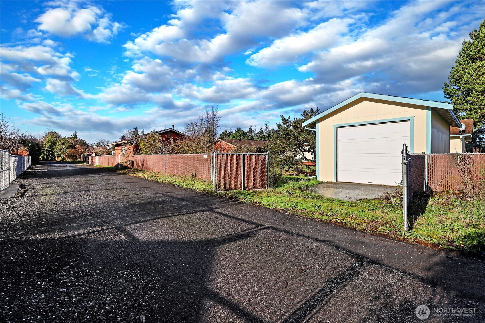 713 West Fir Street Sequim, WA 98382 - Photo 28 of 40