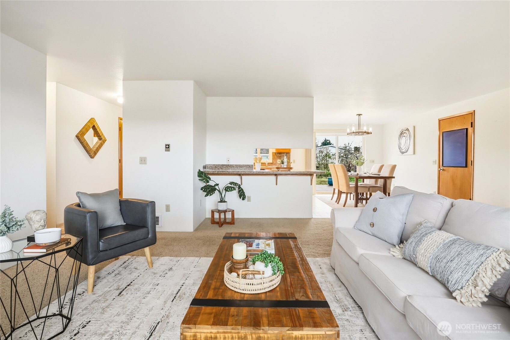 713 West Fir Street Sequim, WA 98382 - Photo 3 of 40