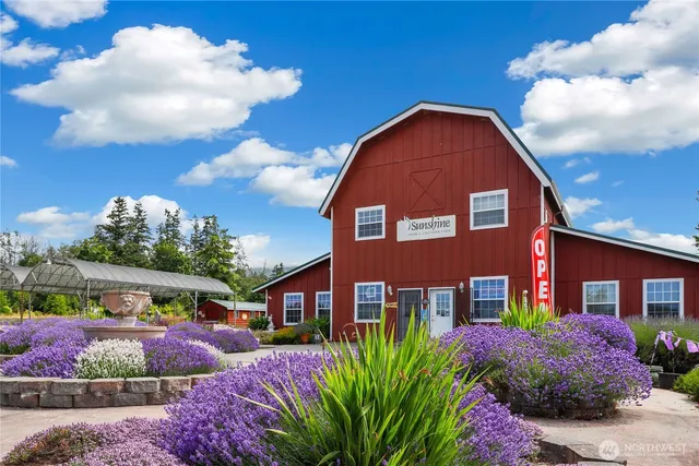 $460,000 | 713 West Fir Street, Sequim, WA 98382