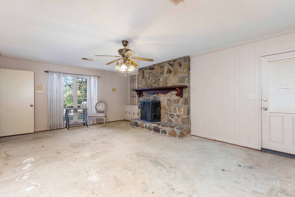 6104 Candlestick Loop Columbus, GA 31909 - Photo 9 of 41 Large Den with Stone Fireplace with Gas Starter