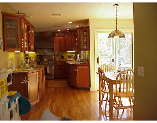 52 Stonybrook Road Marshfield, MA 02050 - Photo 8 of 8 Gallery Image 8