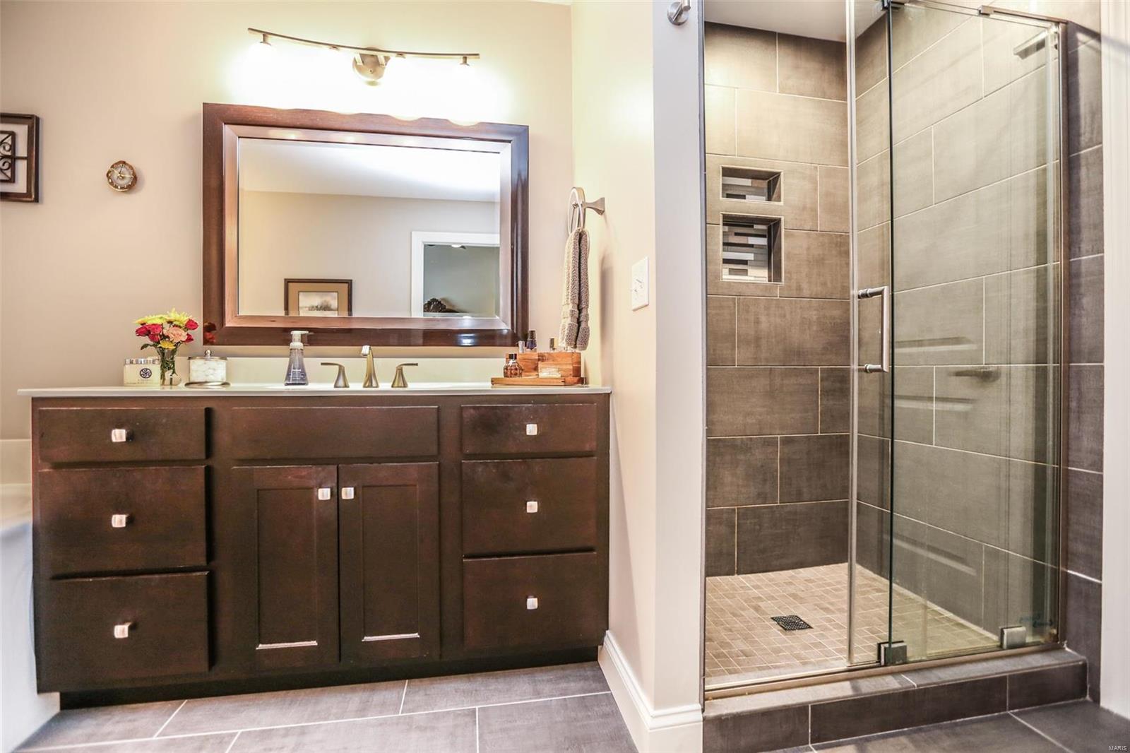 71 Grace Rose Court Eureka, MO 63025 - Photo 21 of 64