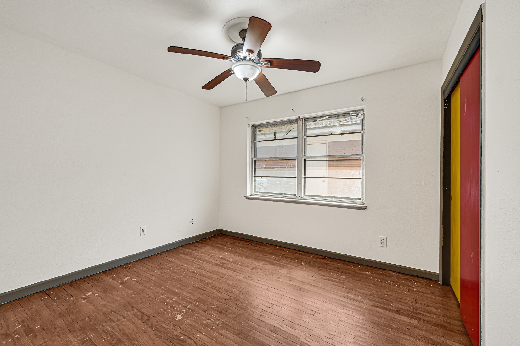 709 Queens Road Pasadena, TX 77502 - Photo 14 of 21 Gallery Image 14