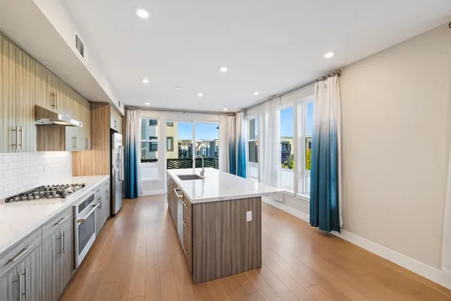 $1,198,000 | 45009 Challenge Common, Unit 301, Fremont, CA 94538