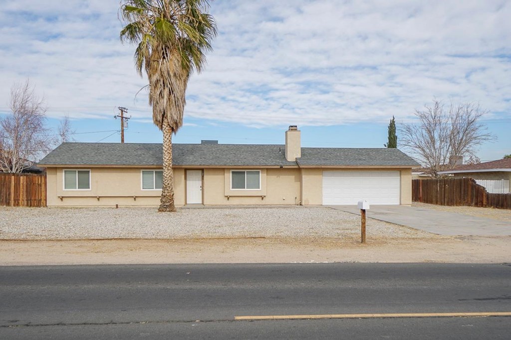 21174 Sitting Bull Road Apple Valley, CA 92308 - Photo 1 of 1