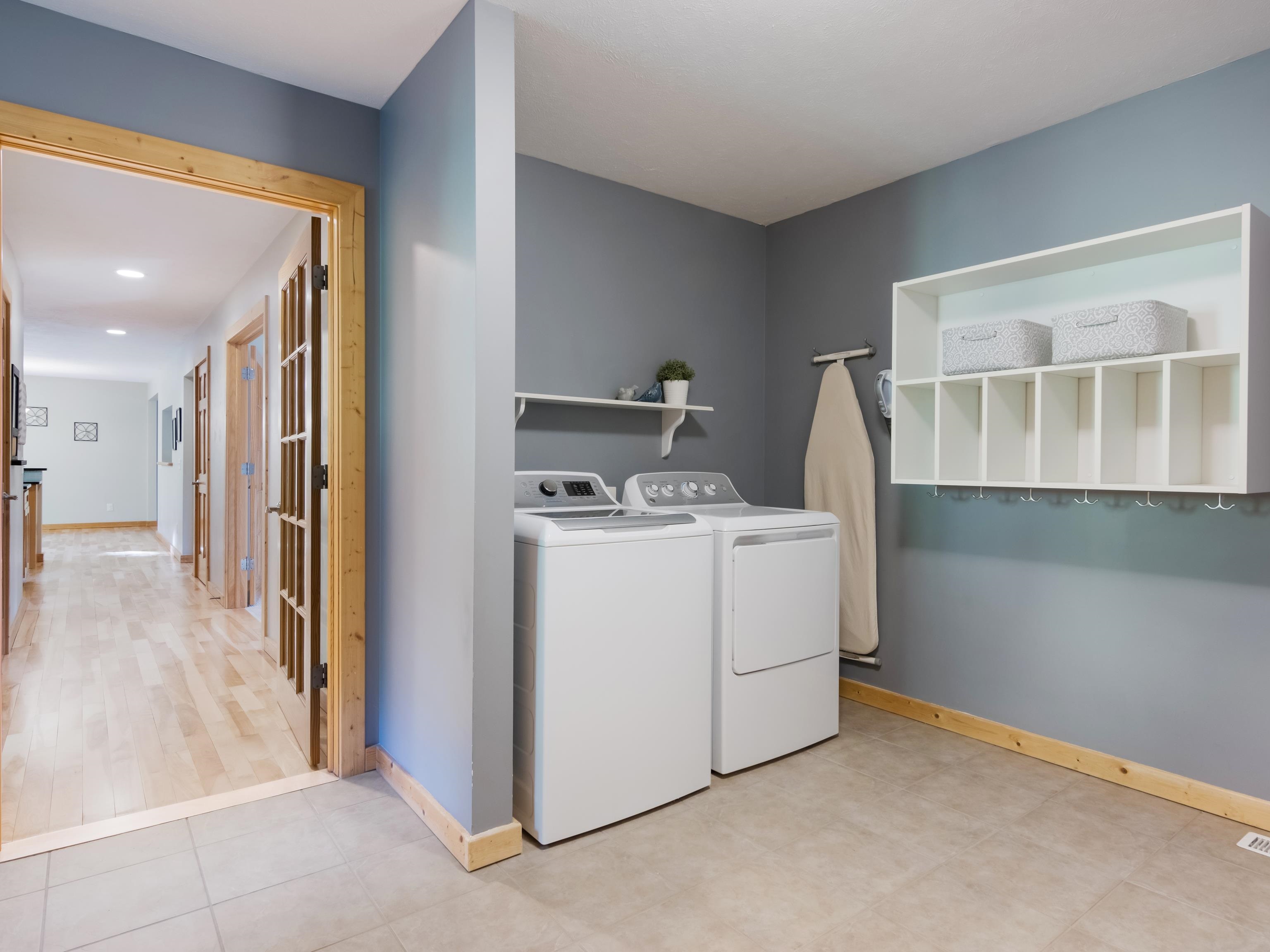 1229 South Ridge Court Traverse City, MI 49696 - Photo 14 of 34 Gallery Image 14