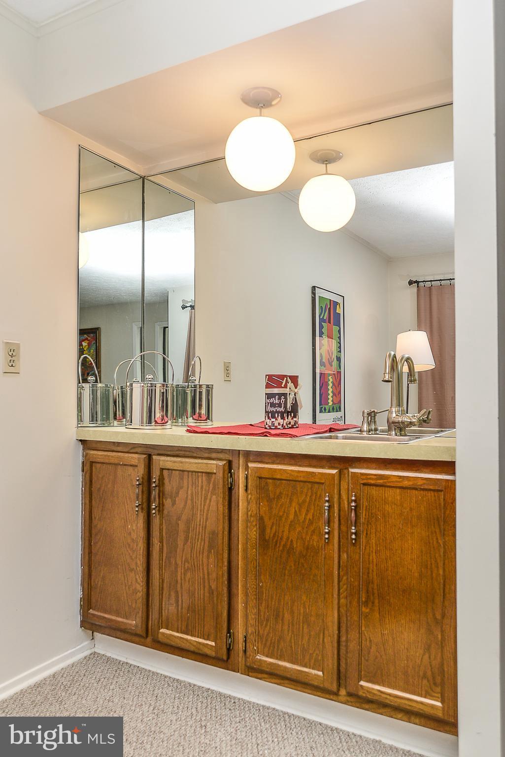 2001 Winged Foot Court Reston, VA 20191 - Photo 27 of 30 Wet Bar
