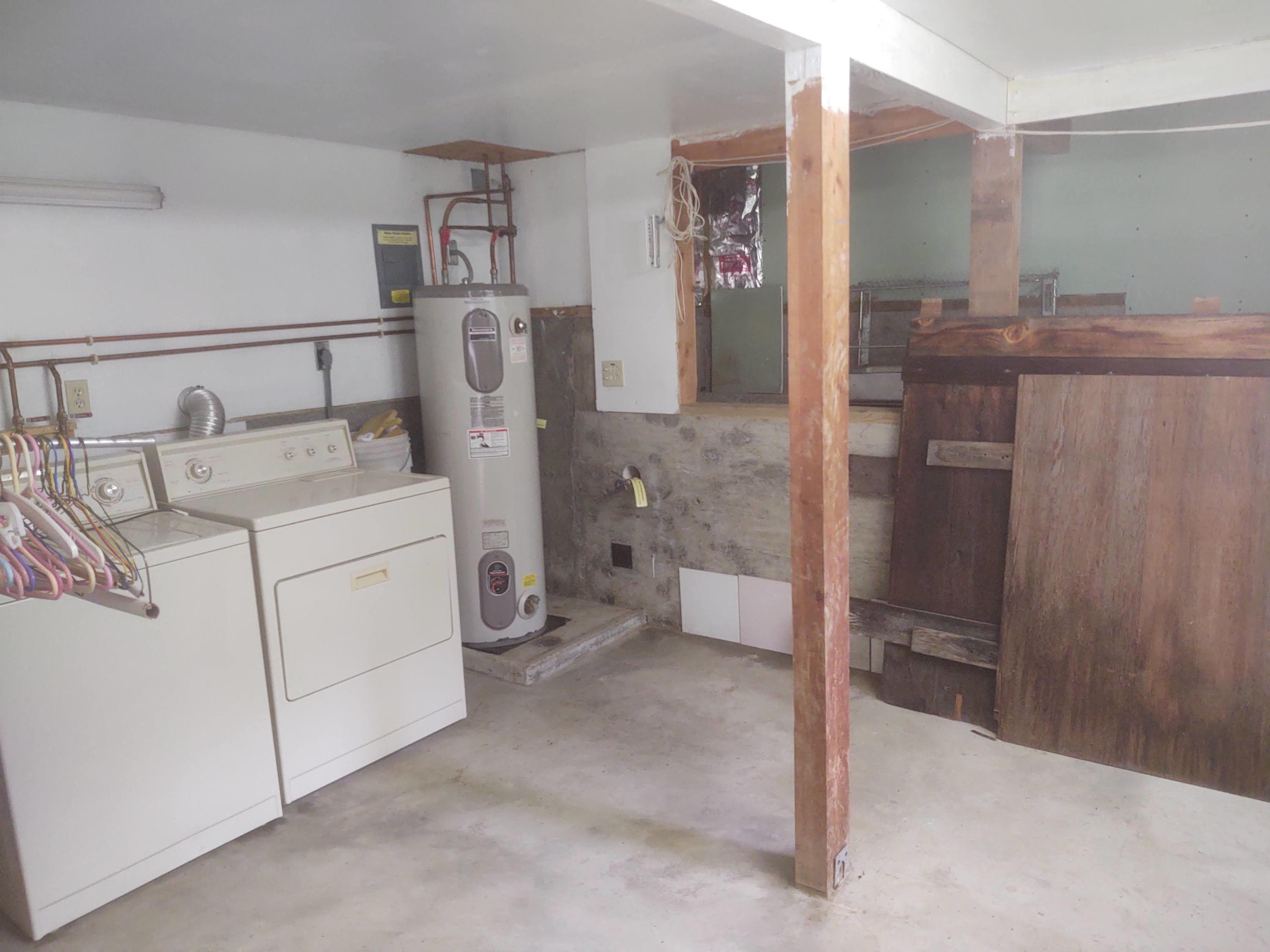 1097 Salee Creek Road Athol, ID 83801 - Photo 29 of 54 .