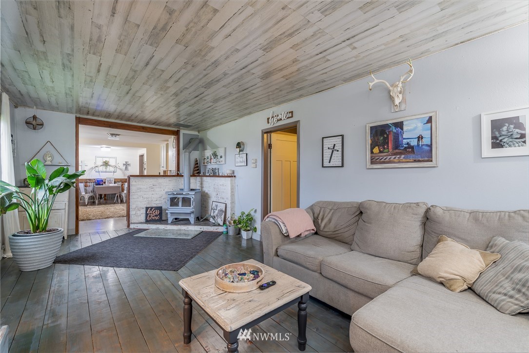 6275 Everson Goshen Road Everson, WA 98247 - Photo 4 of 31 Gallery Image 4