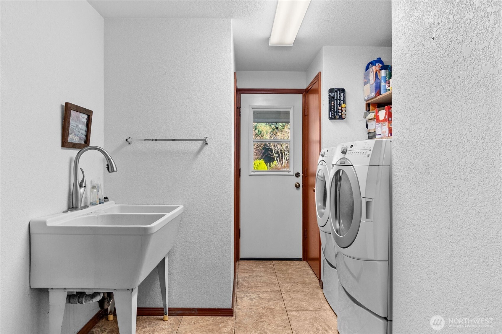 7842 Diagonal Road Southeast Olympia, WA 98501 - Photo 23 of 38