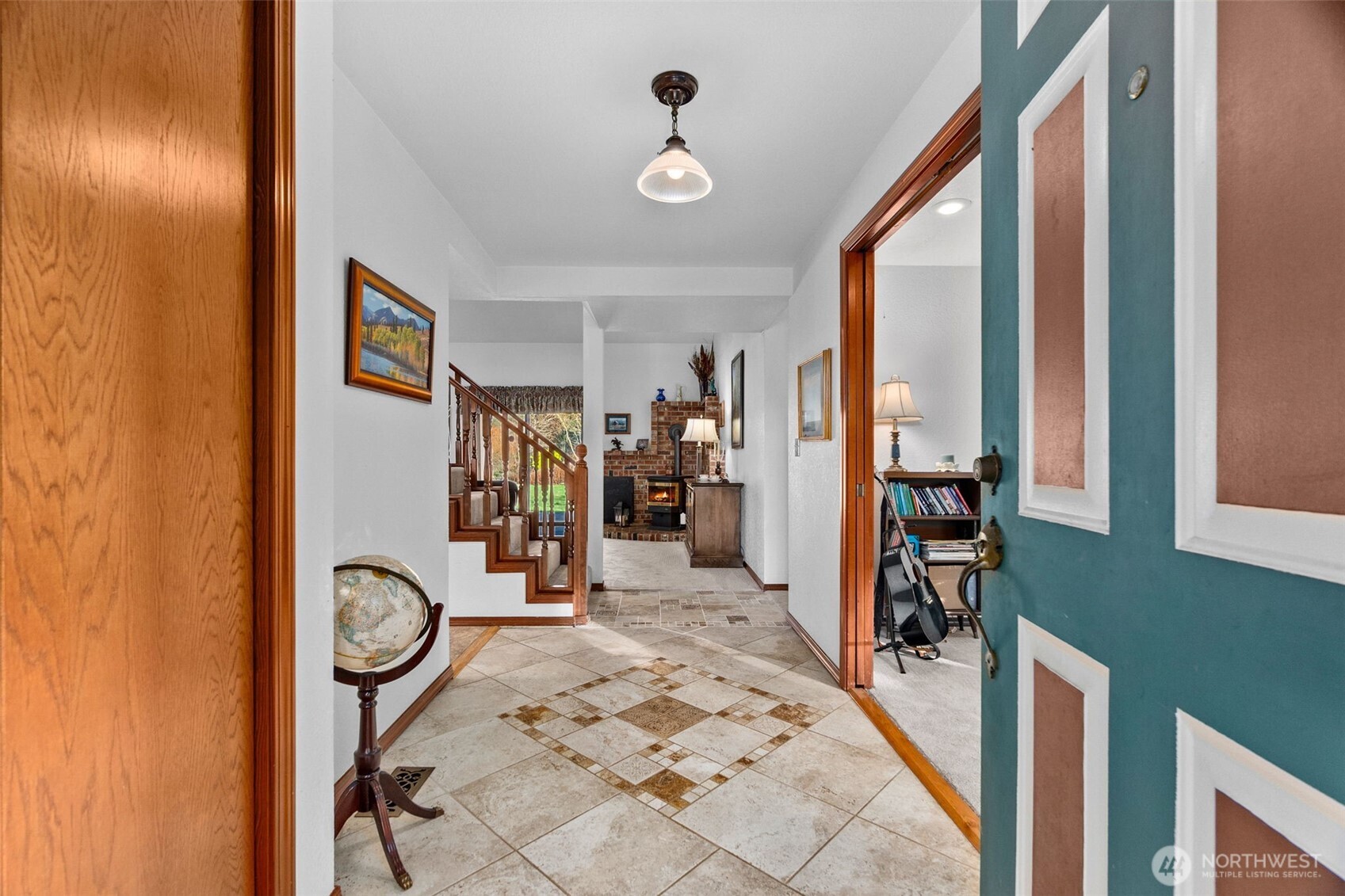 7842 Diagonal Road Southeast Olympia, WA 98501 - Photo 3 of 38