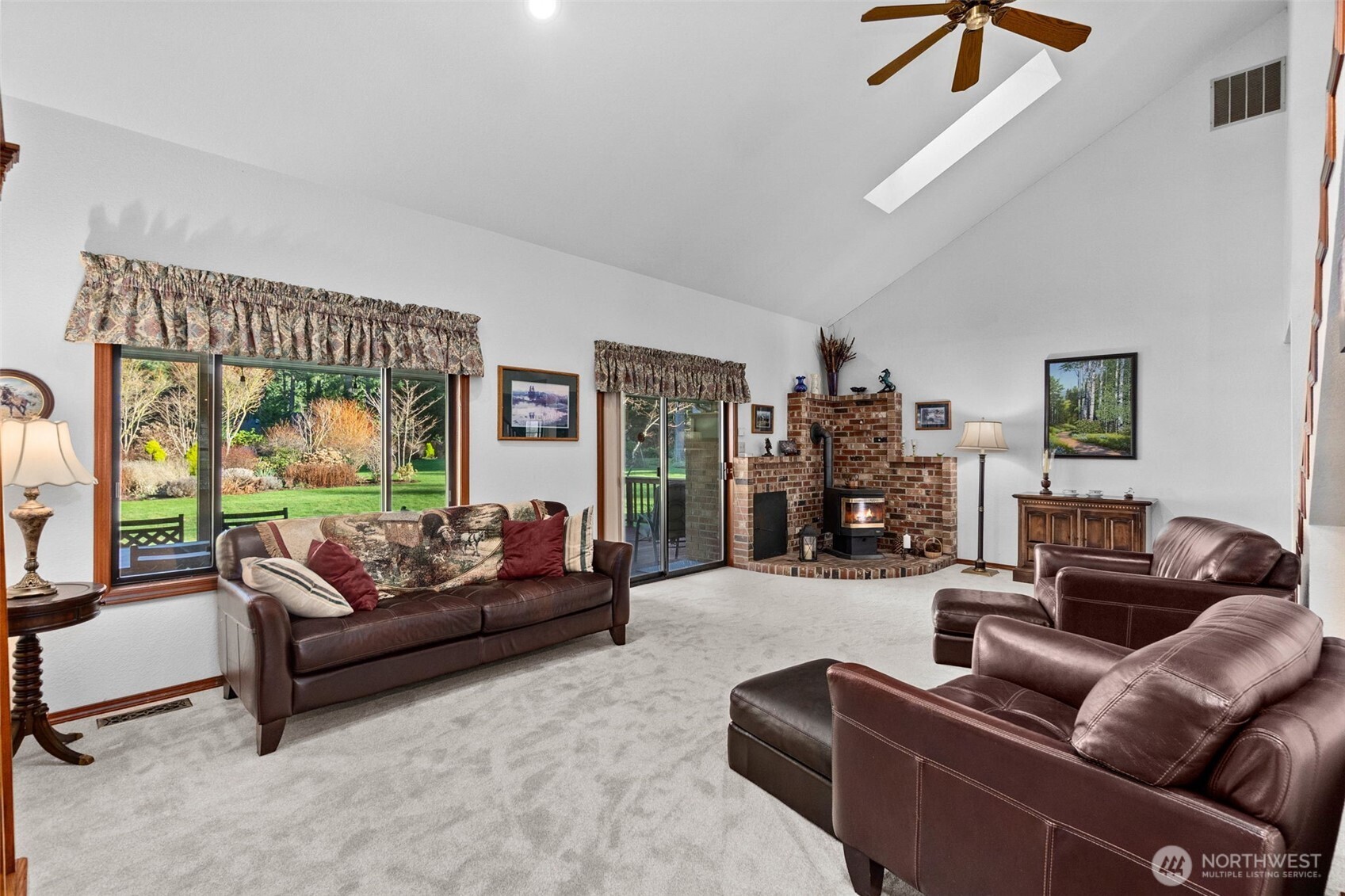 7842 Diagonal Road Southeast Olympia, WA 98501 - Photo 7 of 38