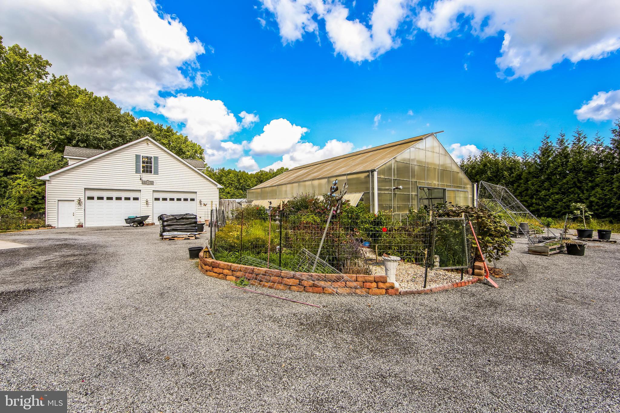 1096 Dexter Corner Road Townsend, DE 19734 - Photo 52 of 67 a view of a house with wooden fence