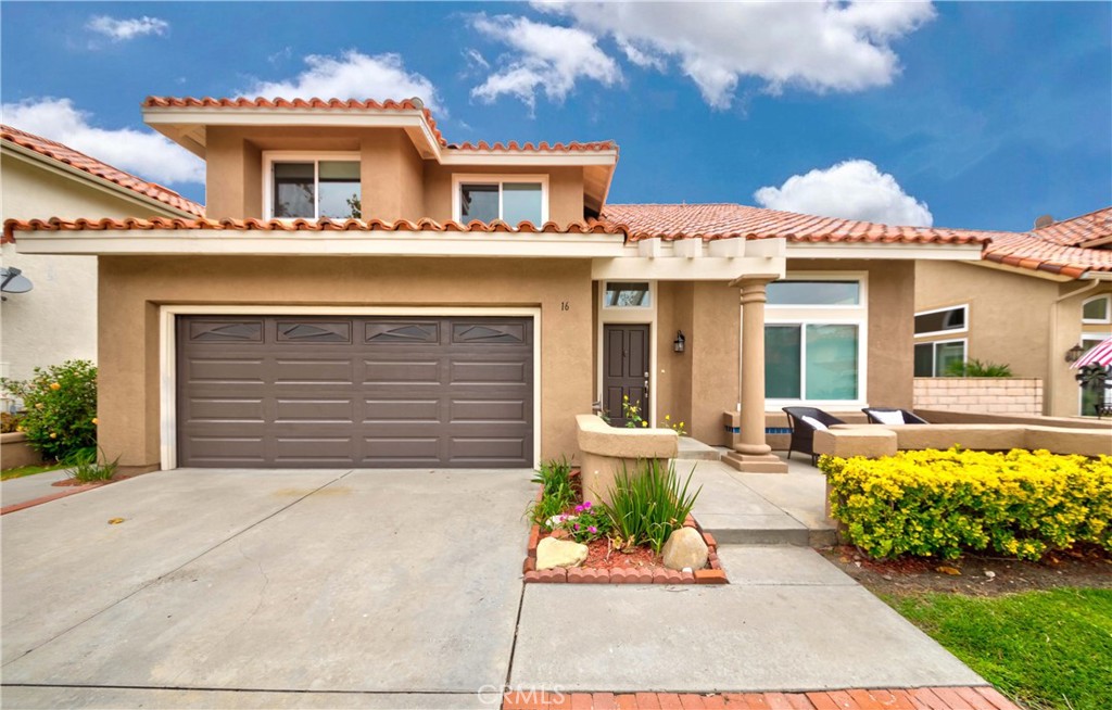 16 Colorido Rancho Santa Margarita, CA 92688 - Photo 1 of 1 a front view of house with yard