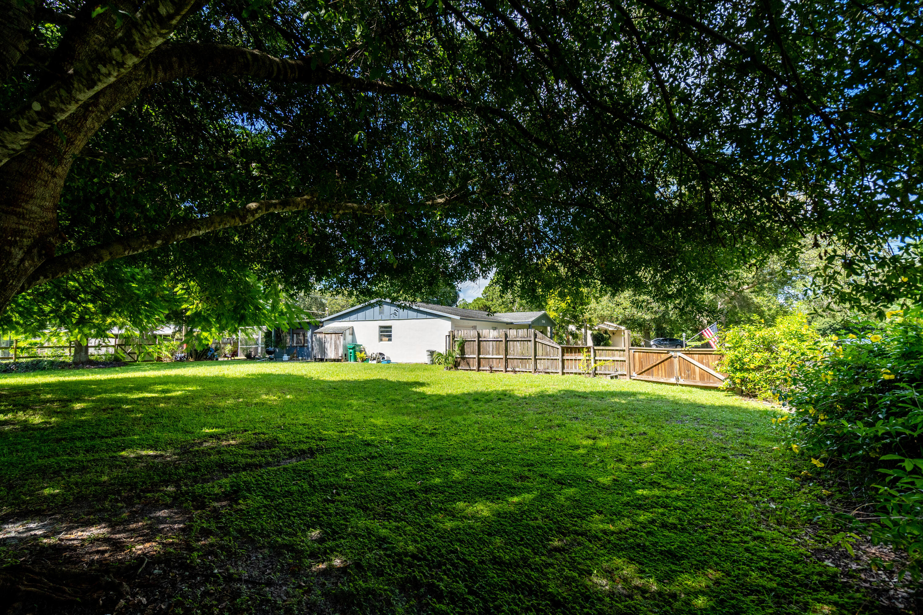 7201 Kenwood Road Fort Pierce, FL 34951 - Photo 50 of 83 50-Kenwood-0064