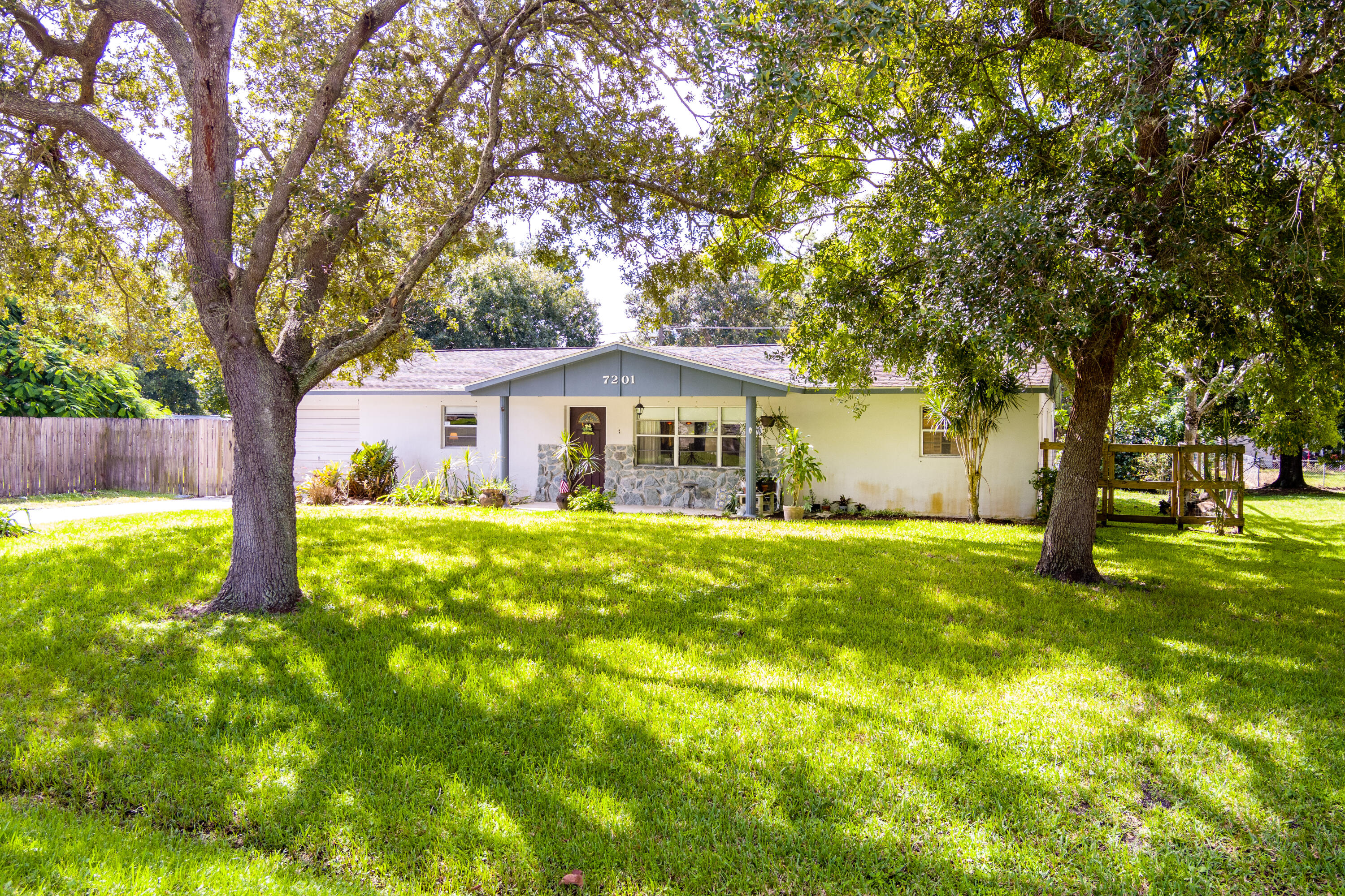 7201 Kenwood Road Fort Pierce, FL 34951 - Photo 66 of 83 66-Kenwood-0002