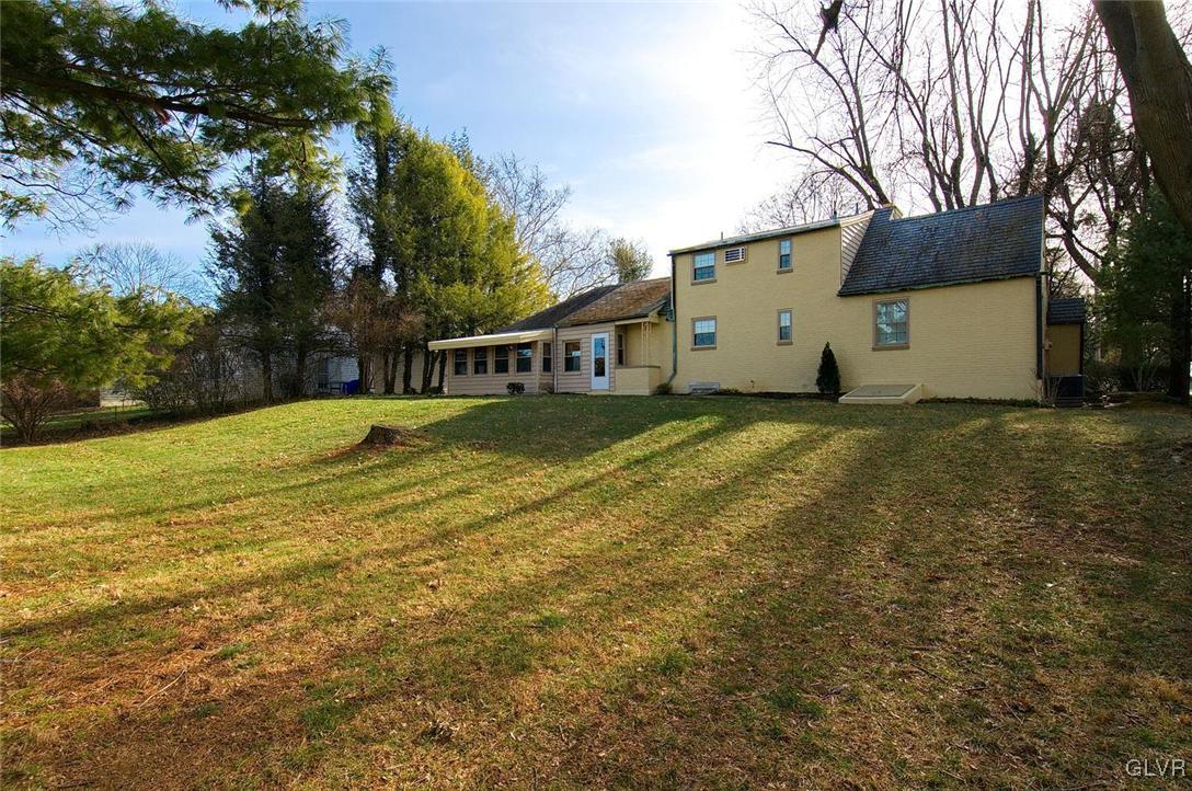 239 East Macada Road Bethlehem, PA 18017 - Photo 22 of 33 Gallery Image 22