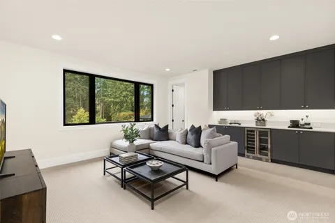 $7,250,000 | 10630 Southeast 22nd Street, Bellevue, WA 98004