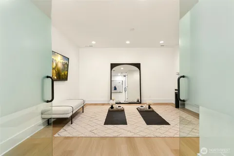 $7,250,000 | 10630 Southeast 22nd Street, Bellevue, WA 98004