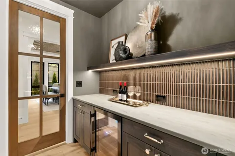 $7,250,000 | 10630 Southeast 22nd Street, Bellevue, WA 98004
