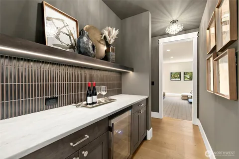 $7,250,000 | 10630 Southeast 22nd Street, Bellevue, WA 98004