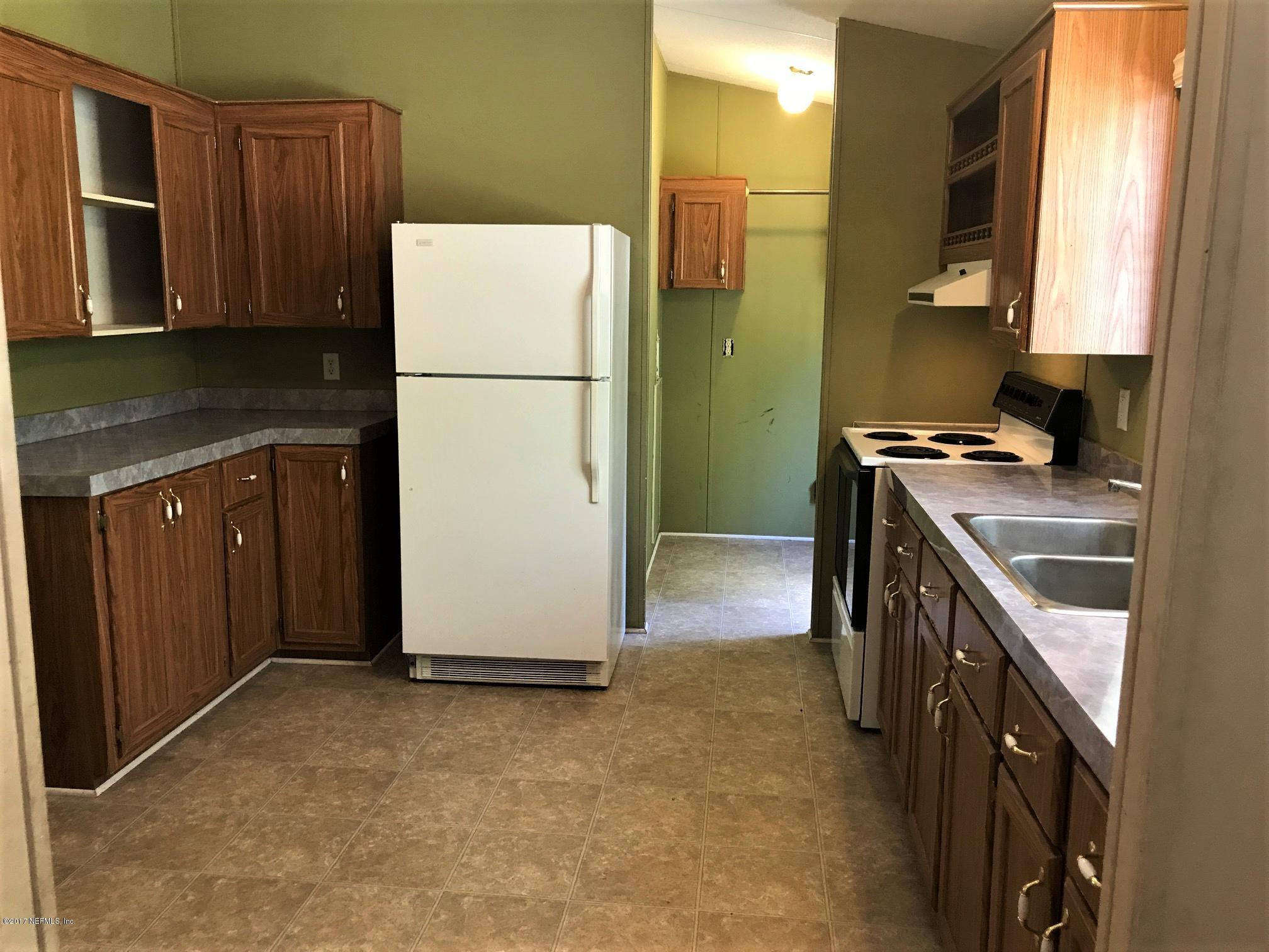 2073 Blue Knoll Road Middleburg, FL 32068 - Photo 3 of 20 KITCHEN
