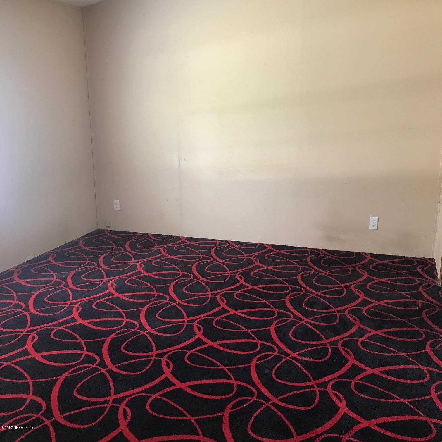 2073 Blue Knoll Road Middleburg, FL 32068 - Photo 8 of 20 MASTER BEDROOM
