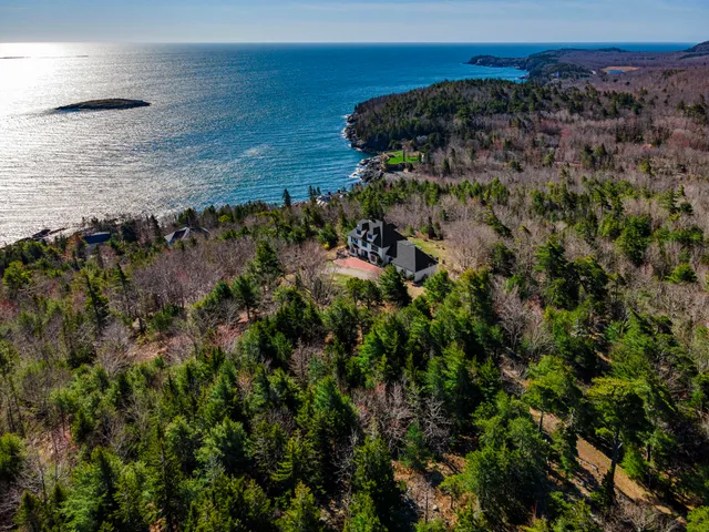 $5,950,000 | 18 Greenway Court, Bar Harbor, ME 04609
